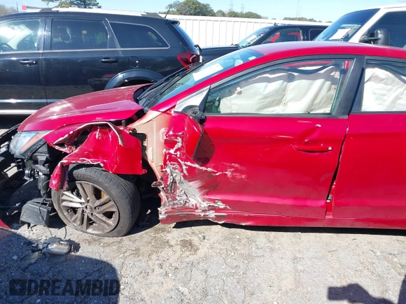 2020 Hyundai Elantra SEL z VIN 5NPD84LF3LH538619, wystawiony jako IAAI lot #41810136 z przebiegiem 109 745 mil mil oraz . Historia ofert i sprzedaży dostępna na DreamBid. Obrazek 18.