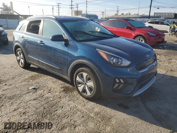 2020 Kia Niro LX with VIN KNDCB3LC4L5397881, listed as a Copart auction lot 44182495 with 156,886 mi miles and Salvage Title. Bid and sale history available at carsss.com. Image 4.