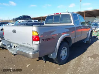 2001 Toyota Tundra Ltd with VIN 5TBBT481X1S128161, listed as a IAAI auction lot 41806069 with 214,825 mi miles. Bid and sale history available at carsss.com. Image 4.