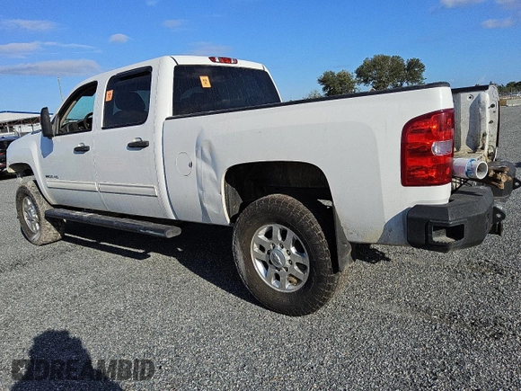 2011 Chevrolet Silverado 2500HD LT with VIN 1GC1CXCG4BF102589, listed as a Copart auction lot 41669685 with 0 mi miles and Clean Title. Bid and sale history available at carsss.com. Image 2.