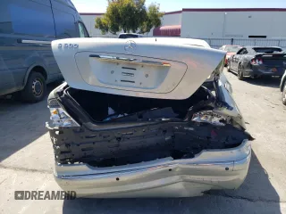 2000 Mercedes-Benz S-Class with VIN WDBNG75J1YA123323, listed as a Copart auction lot 58573634 with 202,708 mi miles and Salvage Title. Bid and sale history available at carsss.com. Image 6.