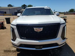 2025 Cadillac Escalade 4WD Sport Platinum with VIN 1GYS9GRL7SR239431, listed as a Copart auction lot 54129845 with 510 mi miles and Clean title. Bid and sale history available at DreamBid. Image 5.
