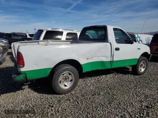 1998 Ford F-150 Standard with VIN 1FTZF1821WKB21778, listed as a Copart auction lot 73009444 with 220,898 mi miles and Salvage Title. Bid and sale history available at carsss.com. Image 3.