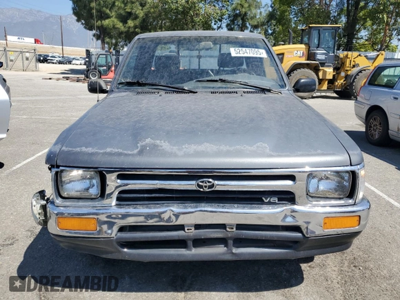 1992 Toyota Pickup z VIN JT4VN93DXN5033608, wystawiony jako Copart lot #52547095 z przebiegiem 125 092 mil mil oraz Szkoda całkowita • Salvage title. Historia ofert i sprzedaży dostępna na DreamBid. Obrazek 5.