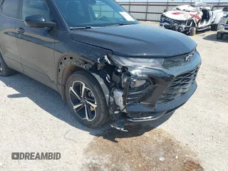 2022 Chevrolet TrailBlazer RS with VIN KL79MTSL9NB033818, listed as a IAAI auction lot 42013033 with 43,260 mi miles and . Bid and sale history available at DreamBid. Image 6.