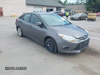 2013 Ford Focus SE with VIN 1FADP3F27DL224433, listed as a IAAI auction lot 42652229 with 127,887 mi miles and . Bid and sale history available at DreamBid. Image 1.