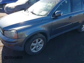 2007 Volvo XC90 I6 with VIN YV4CM982971373423, listed as a IAAI auction lot 41437463 with Not Provided miles and . Bid and sale history available at DreamBid. Image 6.
