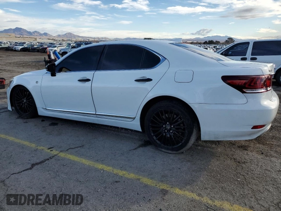 2015 Lexus LS with VIN JTHBL5EF1F5135587, listed as a Copart auction lot 45588705 with 116,289 mi miles and Salvage Title. Bid and sale history available at carsss.com. Image 2.