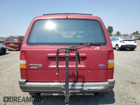 1993 Ford Aerostar z VIN 1FMCA11U0PZB97965, wystawiony jako Copart lot #65148054 z przebiegiem 86 569 mil mil oraz Szkody całkowita. Historia ofert i sprzedaży dostępna na DreamBid. Obrazek 6.