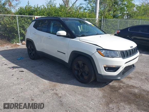 2019 Jeep Compass Latitude z VIN 3C4NJCBB7KT743456, wystawiony jako IAAI lot #41230833 z przebiegiem 125 340 mil mil oraz . Historia ofert i sprzedaży dostępna na DreamBid. Obrazek 1.