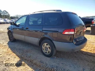 2001 Toyota Sienna LE with VIN 4T3ZF13C71U364074, listed as a Copart auction lot 46439655 with 421,623 mi miles and Salvage Title. Bid and sale history available at carsss.com. Image 2.
