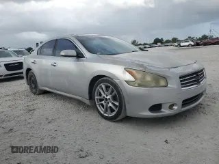 2010 Nissan Maxima S z VIN 1N4AA5AP9AC871866, wystawiony jako Copart lot #55569575 z przebiegiem 150 689 mil mil oraz Szkoda całkowita • Salvage title. Historia ofert i sprzedaży dostępna na DreamBid. Obrazek 4.