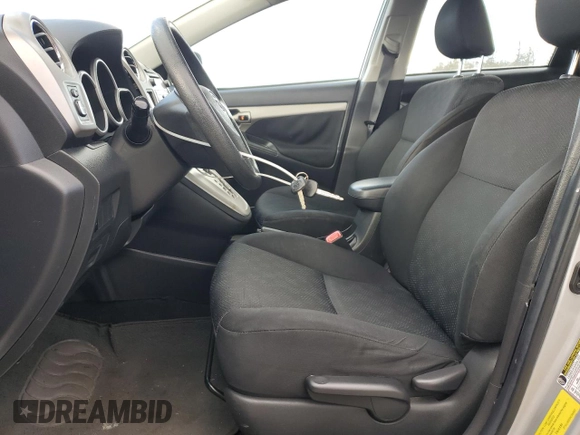 2010 Toyota Matrix with VIN 2T1KU4EE5AC264850, listed as a Copart auction lot 43833245 with 101,391 mi miles and Clean Title. Bid and sale history available at carsss.com. Image 7.