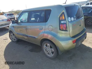 2010 Kia Soul + with VIN KNDJT2A25A7136513, listed as a IAAI auction lot 40833502 with 101,132 mi miles and . Bid and sale history available at DreamBid. Image 3.