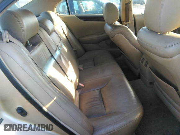 2004 Lexus ES 350 with VIN JTHBA30G145042530, listed as a IAAI auction lot 41212924 with Not Provided miles and . Bid and sale history available at DreamBid. Image 8.