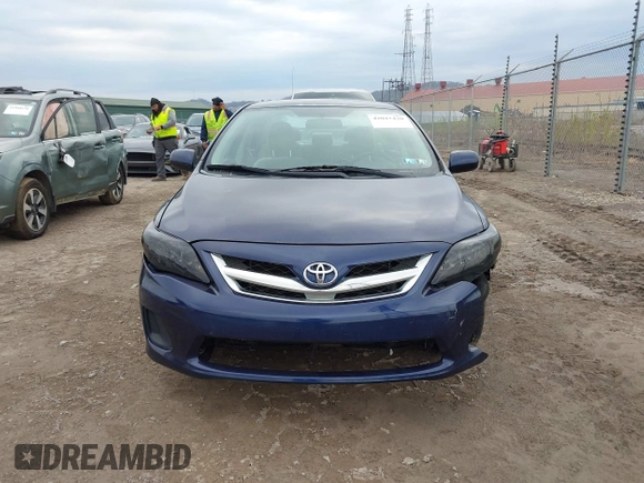 2013 Toyota Corolla L with VIN 2T1BU4EE7DC001683, listed as a IAAI auction lot 42027430 with 138,324 mi miles. Bid and sale history available at carsss.com. Image 12.