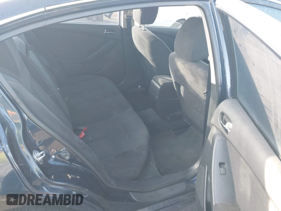 2012 Nissan Altima 2.5 with VIN 1N4AL2AP7CN468940, listed as a IAAI auction lot 41091242 with 174,456 mi miles and . Bid and sale history available at DreamBid. Image 8.