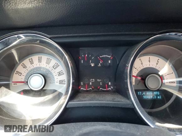 2011 Ford Mustang GT z VIN 1ZVBP8CF2B5139746, wystawiony jako Copart lot #57845505 z przebiegiem 98 469 mil mil oraz Szkoda całkowita • Salvage title. Historia ofert i sprzedaży dostępna na DreamBid. Obrazek 9.