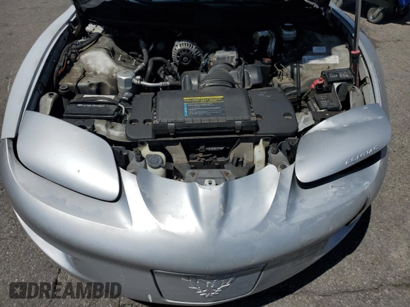 2000 Pontiac Firebird Firebird z VIN 2G2FS22K5Y2116047, wystawiony jako Copart lot #58234695 z przebiegiem 155 876 mil mil oraz Czysty tytuł • Clean title. Historia ofert i sprzedaży dostępna na DreamBid. Obrazek 11.