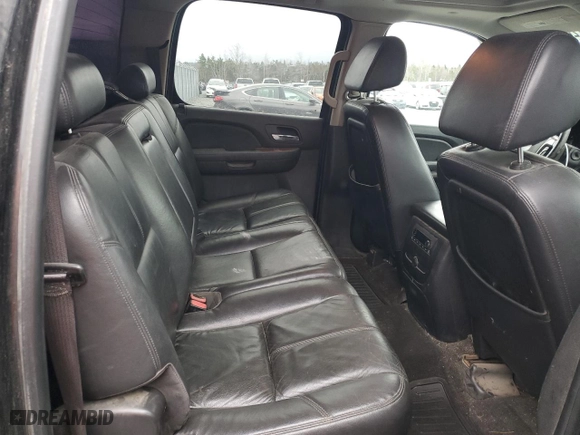 2008 GMC Sierra 1500 Work Truck with VIN 2GTEK133X81141962, listed as a Copart auction lot 82283814 with 443,977 mi miles and Salvage Title. Bid and sale history available at carsss.com. Image 10.