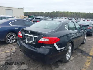 2011 Infiniti M z VIN JN1BY1AP8BM322290, wystawiony jako IAAI lot #41864491 z przebiegiem 195 826 mil mil oraz . Historia ofert i sprzedaży dostępna na DreamBid. Obrazek 4.