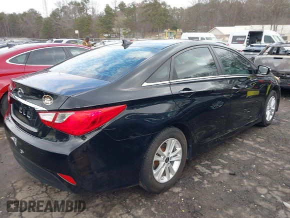 2014 Hyundai Sonata GLS with VIN 5NPEB4AC5EH857506, listed as a IAAI auction lot 41720219 with 66,896 mi miles and . Bid and sale history available at carsss.com. Image 4.