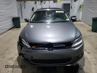 2012 Volkswagen Jetta SEL with VIN 3VWLP7AJ2CM412024, listed as a Copart auction lot 48194955 with 178,268 mi miles and Salvage title. Bid and sale history available at DreamBid. Image 5.