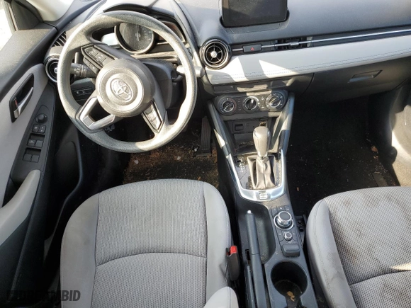 2019 Toyota Yaris Sedan L with VIN 3MYDLBYV2KY527973, listed as a Copart auction lot 68117544 with 27,887 mi miles and Salvage Title. Bid and sale history available at carsss.com. Image 8.