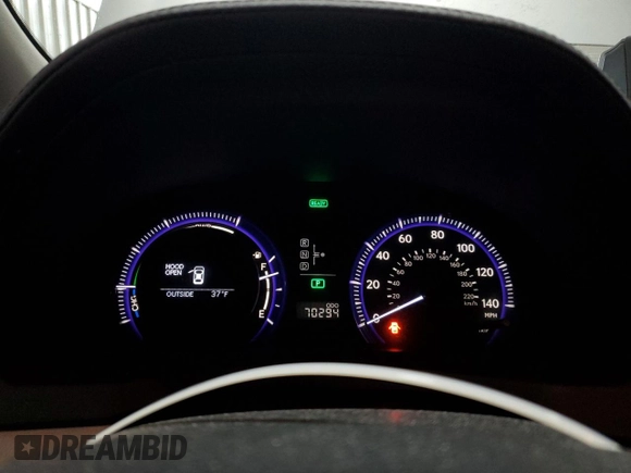 2010 Lexus HS 250h with VIN JTHBB1BA3A2020021, listed as a Copart auction lot 42806165 with 70,294 mi miles and Salvage Title. Bid and sale history available at DreamBid. Image 9.