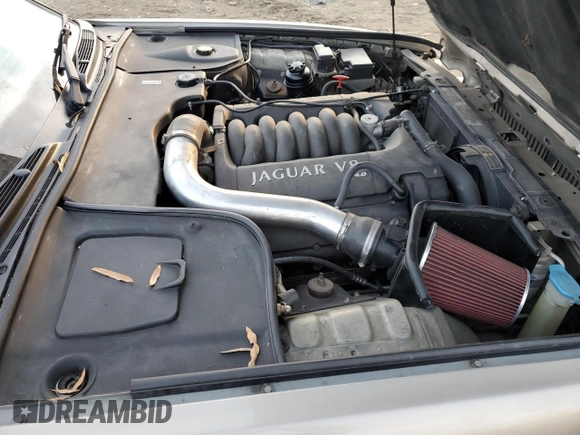 2002 Jaguar XJ 8 with VIN SAJDA14C82LF48116, listed as a Copart auction lot 86444224 with Not provided miles and Salvage title. Bid and sale history available at DreamBid. Image 13.