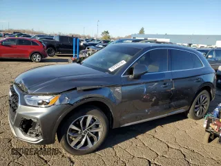 2022 Audi Q5 S line Premium Plus z VIN WA1EAAFYXN2126233, wystawiony jako Copart lot #79729314 z przebiegiem 27 417 mil mil oraz Szkoda całkowita • Salvage title. Historia ofert i sprzedaży dostępna na DreamBid. Obrazek 1.
