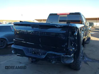 2021 Chevrolet Silverado 1500 LT Trail Boss with VIN 1GCPYFEL8MZ254411, listed as a IAAI auction lot 41313530 with 32,409 mi miles and . Bid and sale history available at DreamBid. Image 16.