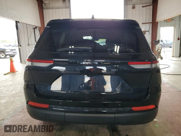 2023 Jeep Grand Cherokee Altitude with VIN 1C4RJHAG6PC516984, listed as a Copart auction lot 55919125 with 26,162 mi miles and Salvage title. Bid and sale history available at DreamBid. Image 6.