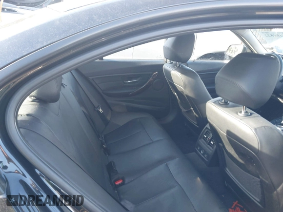 2015 BMW 3 Series 328i xDrive with VIN WBA3B3C57FF548161, listed as a IAAI auction lot 40383957 with 38,635 mi miles and . Bid and sale history available at DreamBid. Image 8.