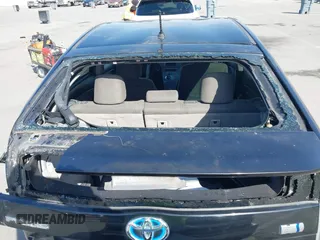 2015 Toyota Prius Four with VIN JTDKN3DU0F1986030, listed as a IAAI auction lot 42034054 with 194,915 mi miles. Bid and sale history available at carsss.com. Image 20.