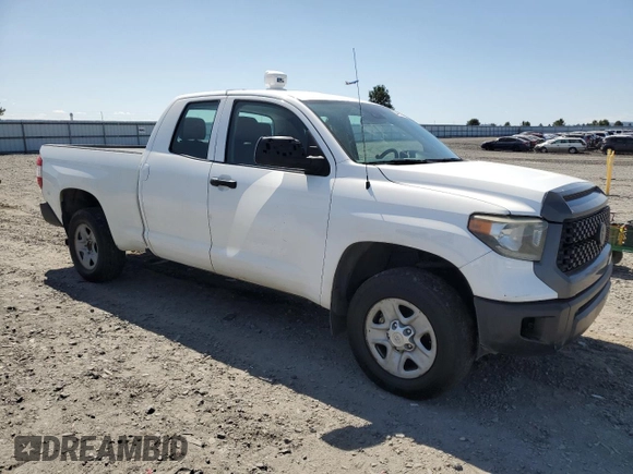 2018 Toyota Tundra SR with VIN 5TFUM5F16JX077659, listed as a Copart auction lot 63425235 with 220,170 mi miles and Clean title. Bid and sale history available at DreamBid. Image 4.