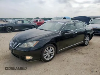 2012 Lexus ES 330 z VIN JTHBK1EG2C2500098, wystawiony jako Copart lot #57219075 z przebiegiem 66 362 mil mil oraz Szkody całkowita. Historia ofert i sprzedaży dostępna na DreamBid. Obrazek 1.