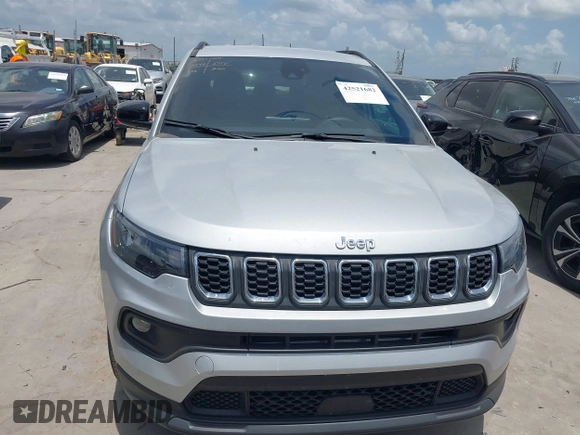 2024 Jeep Compass Latitude with VIN 3C4NJDBN8RT107008, listed as a IAAI auction lot 42521682 with 33,745 mi miles and . Bid and sale history available at DreamBid. Image 12.