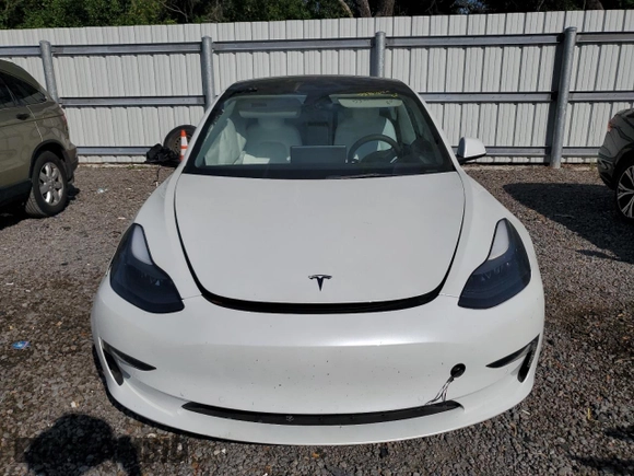 2022 Tesla Model 3 z VIN 5YJ3E1EA8NF348174, wystawiony jako Copart lot #53757025 z przebiegiem 38 722 mil mil oraz Nie do naprawy • Non repairable. Historia ofert i sprzedaży dostępna na DreamBid. Obrazek 5.