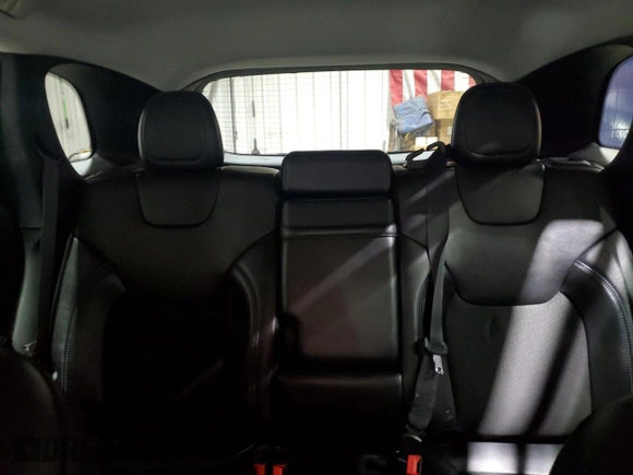 2019 Jeep Cherokee Latitude Plus с VIN 1C4PJMLB5KD198599, выставлен на аукционе Copart как лот 86271604 с пробегом 71 388 миль миль и Списание • Salvage title. История ставок и продаж доступна на DreamBid. Изображение 10.