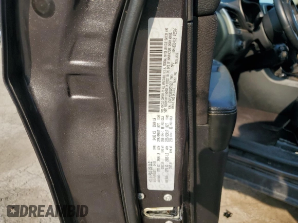 2016 Jeep Cherokee Latitude z VIN 1C4PJMCB2GW271617, wystawiony jako Copart lot #60405445 z przebiegiem 113 204 mil mil oraz Szkoda całkowita • Salvage title. Historia ofert i sprzedaży dostępna na DreamBid. Obrazek 13.