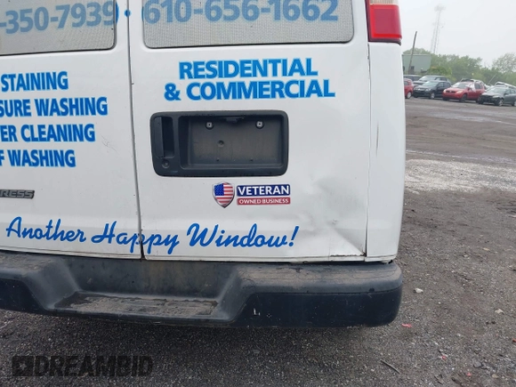 2007 Chevrolet Express Cargo with VIN 1GCFG15X971163915, listed as a IAAI auction lot 42267952 with Not provided miles and . Bid and sale history available at DreamBid. Image 11.