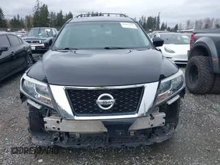 2014 Nissan Pathfinder SV with VIN 5N1AR2MN3EC665407, listed as a IAAI auction lot 41611941 with 94,894 mi miles. Bid and sale history available at carsss.com. Image 13.