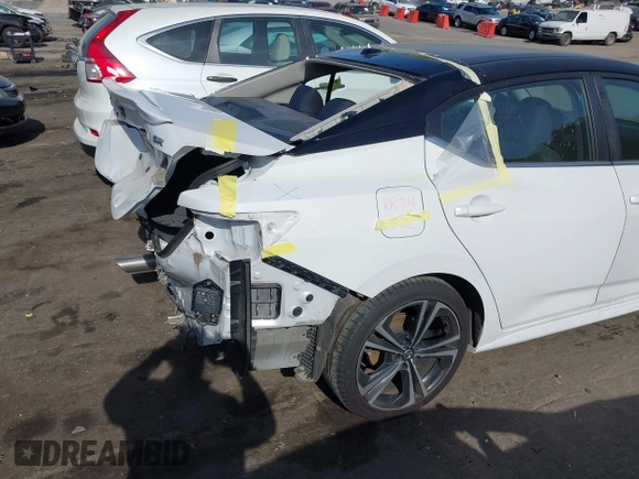 2020 Nissan Sentra SR z VIN 3N1AB8DV6LY290485, wystawiony jako IAAI lot #42082911 z przebiegiem 74 125 mil mil oraz . Historia ofert i sprzedaży dostępna na DreamBid. Obrazek 18.