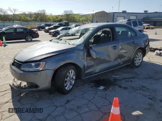 2011 Volkswagen Jetta SE with VIN 3VWDX7AJ2BM110719, listed as a Copart auction lot 52397825 with 88,919 mi miles and Clean title. Bid and sale history available at DreamBid. Image 1.