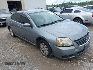 2009 Mitsubishi Galant ES z VIN 4A3AB36F89E020831, wystawiony jako IAAI lot #42248154 z przebiegiem 272 990 mil mil oraz . Historia ofert i sprzedaży dostępna na DreamBid. Obrazek 1.