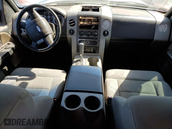 2004 Ford F-150 XLT с VIN 1FTPX145X4NA00358, выставлен на аукционе Copart как лот 49691235 с пробегом 210 711 миль миль и Списание • Salvage title. История ставок и продаж доступна на DreamBid. Изображение 8.