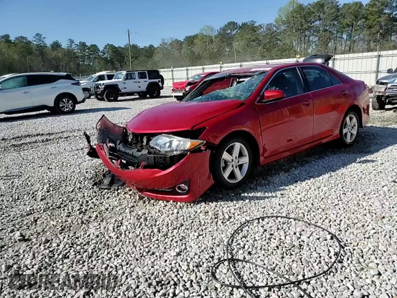 2014 Toyota Camry L with VIN 4T1BF1FK6EU775792, listed as a Copart auction lot 50522635 with 133,715 mi miles and Non Repairable. Bid and sale history available at DreamBid. Image 14.