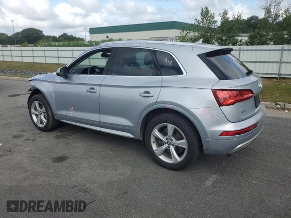 2020 Audi Q5 Premium Plus with VIN WA1BNAFYXL2051344, listed as a Copart auction lot 70340064 with 60,985 mi miles and Salvage Title. Bid and sale history available at carsss.com. Image 2.