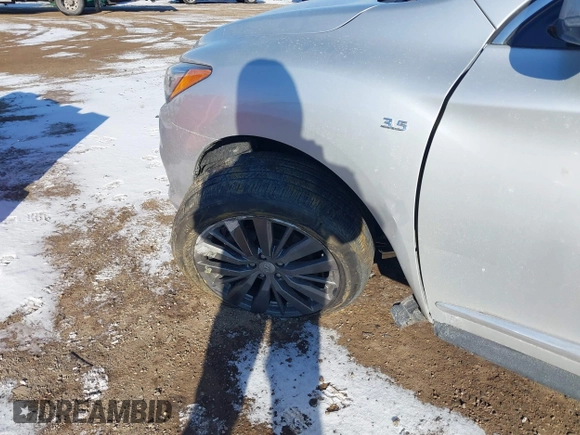 2016 Infiniti QX60 with VIN 5N1AL0MM8GC518533, listed as a IAAI auction lot 41352229 with 100,185 mi miles and . Bid and sale history available at DreamBid. Image 16.